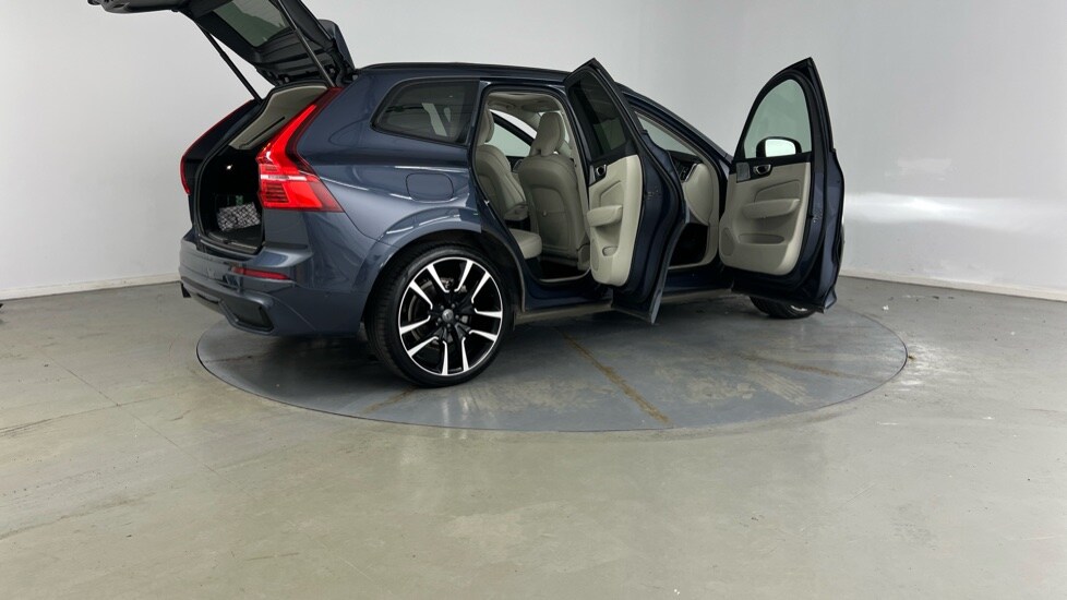 Used Volvo XC60 2022 for sale - 77855769: Photo 29