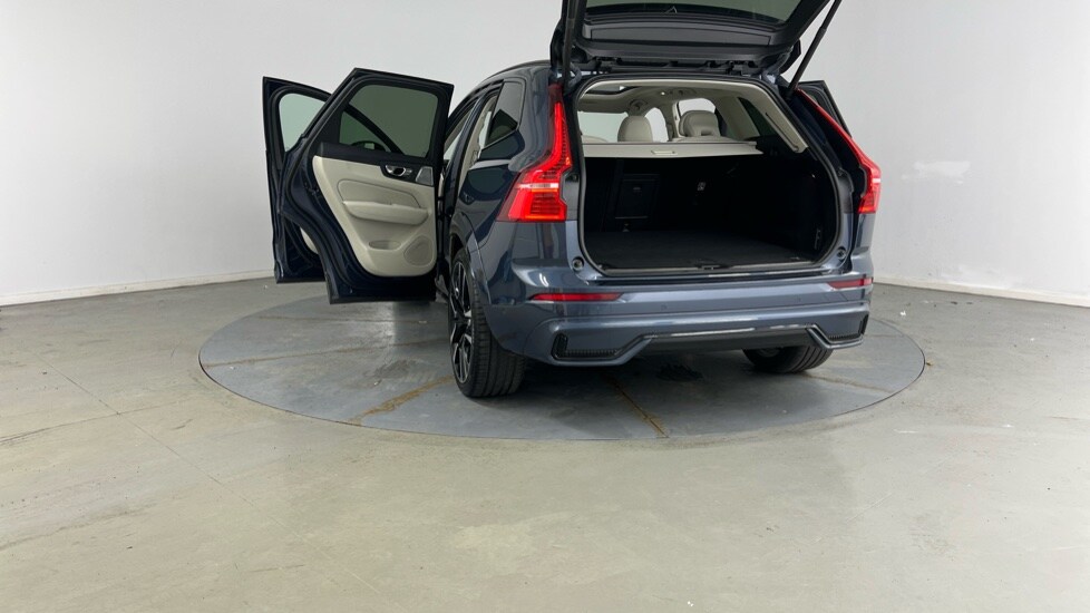 Used Volvo XC60 2022 for sale - 77855769: Photo 34