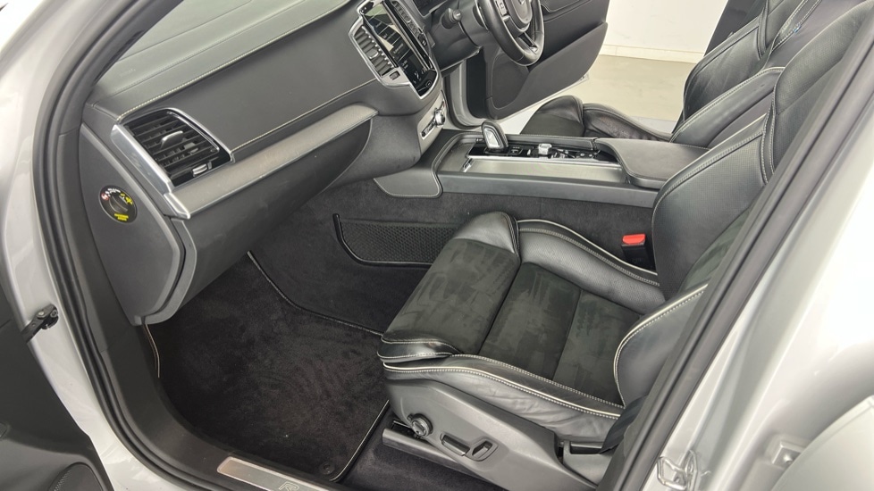 Used Volvo XC90 2019 for sale - 77293379: Photo 41