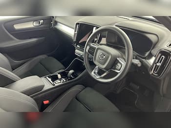 Used Volvo XC40 2025 for sale - 79846493: Photo