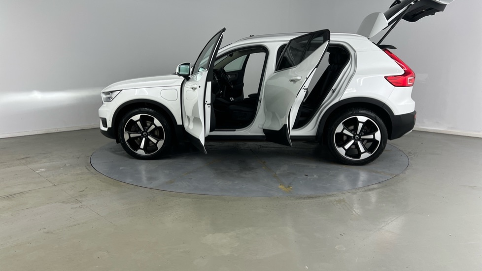 Used Volvo XC40 2020 for sale - 77300431: Photo 37