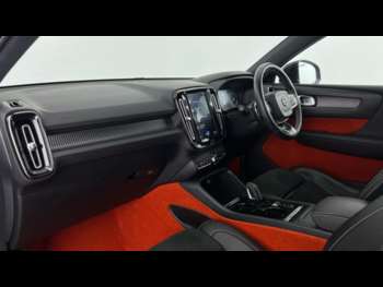 Used Volvo XC40 2019 for sale - 74826833: Photo