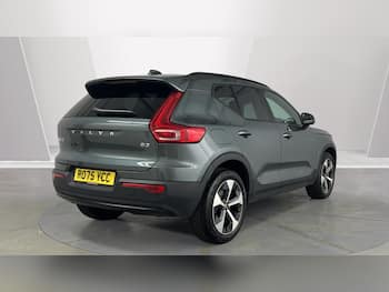Used Volvo XC40 2025 for sale - 79595433: Photo