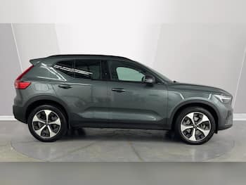 Used Volvo XC40 2025 for sale - 79595433: Photo