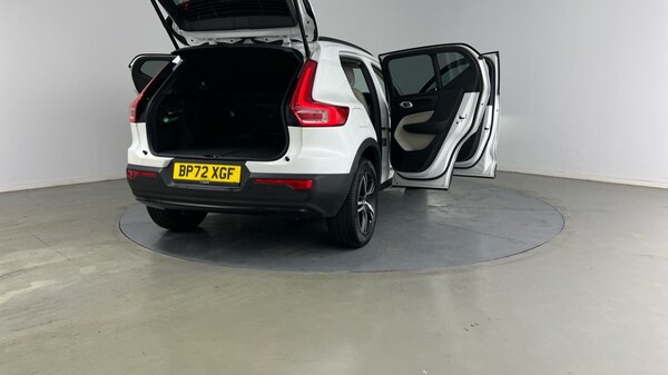 Used Volvo XC40 2023 for sale - 75441354: Photo 31