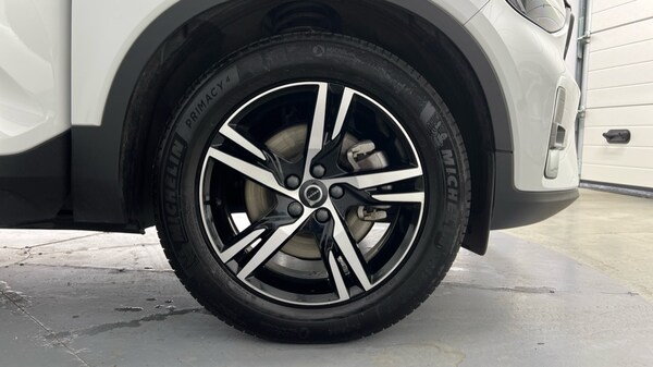 Used Volvo XC40 2023 for sale - 75441354: Photo 9