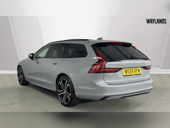 Used Volvo V90 2025 for sale - 75441363: Photo