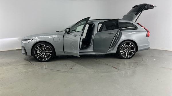 Used Volvo V90 2025 for sale - 75441363: Photo 38