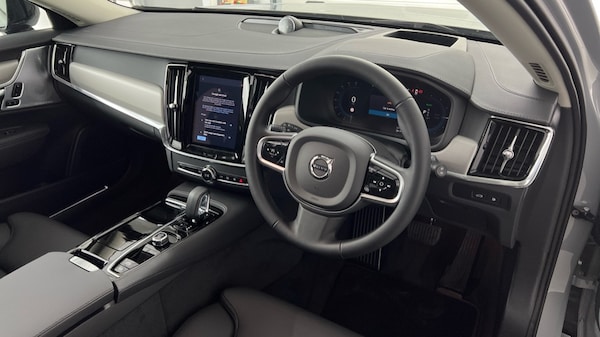 Used Volvo V90 2025 for sale - 75441363: Photo 5