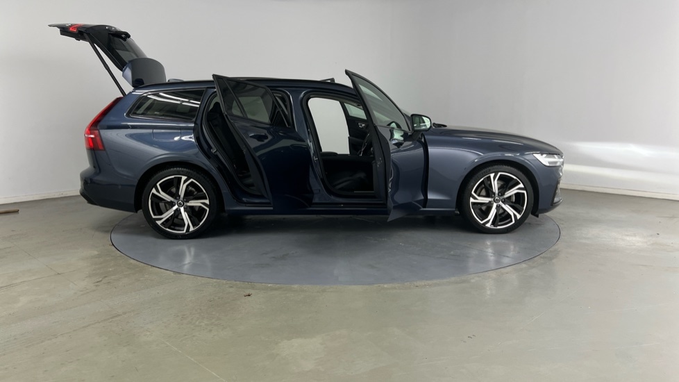 Used Volvo V60 2025 for sale - 77531976: Photo 26