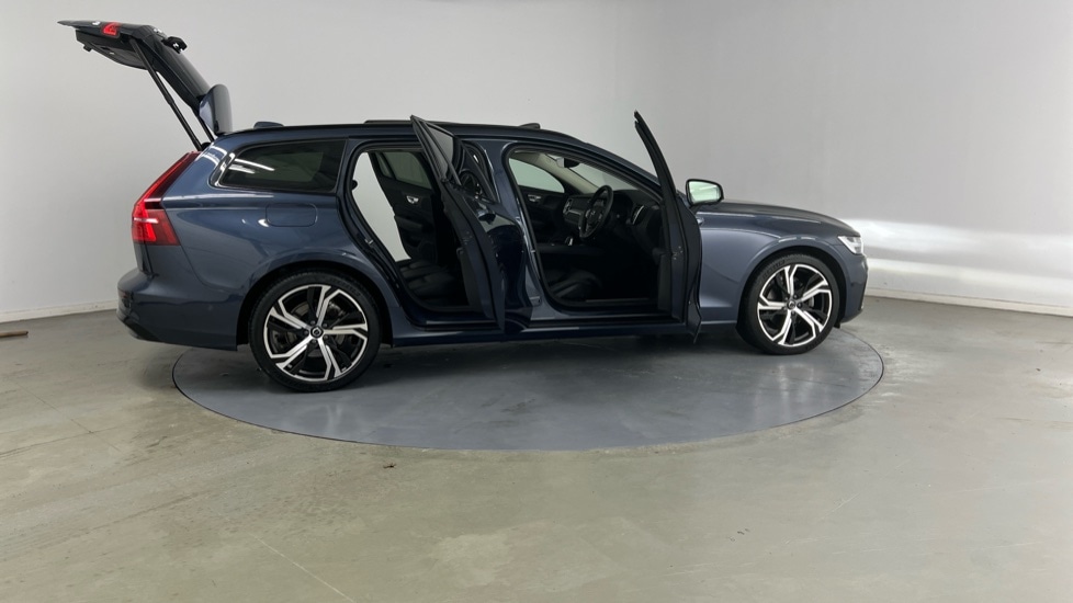 Used Volvo V60 2025 for sale - 77531976: Photo 27