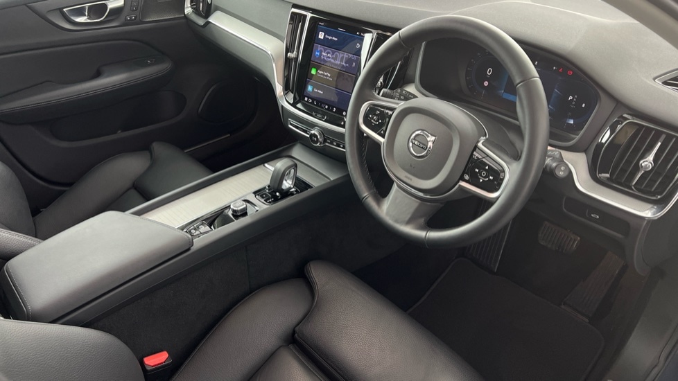 Used Volvo V60 2025 for sale - 77531976: Photo 4