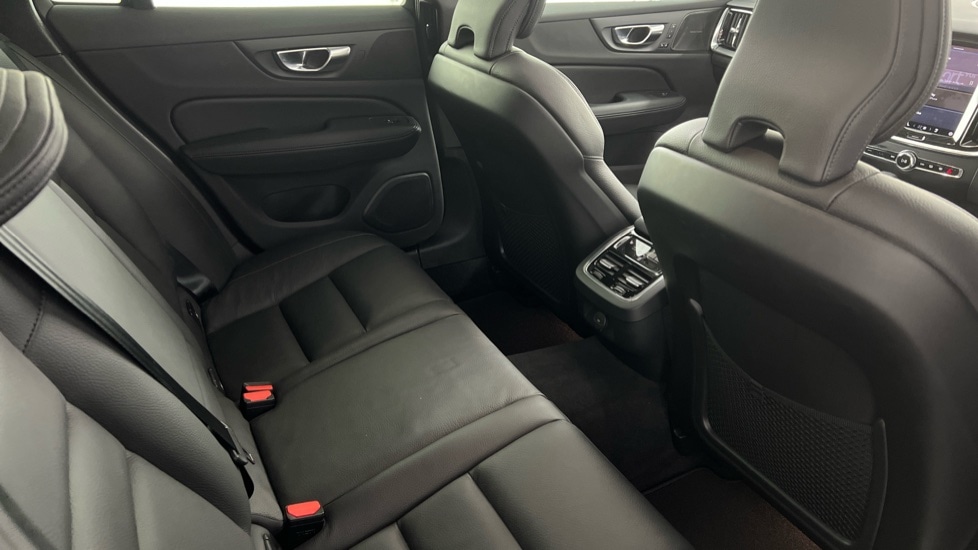 Used Volvo V60 2025 for sale - 77531976: Photo 6