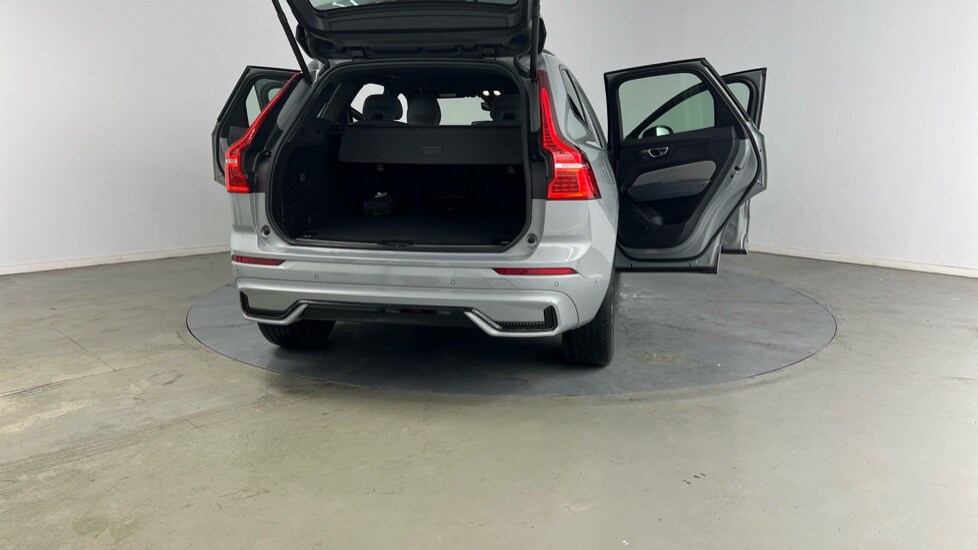 Vehicle 33