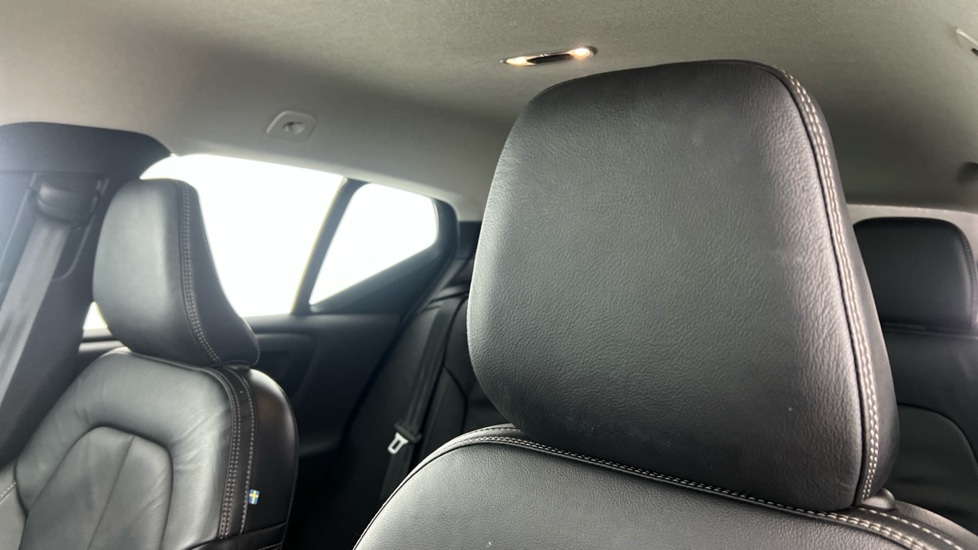 Used Volvo XC40 2021 for sale - 77380949: Photo 11