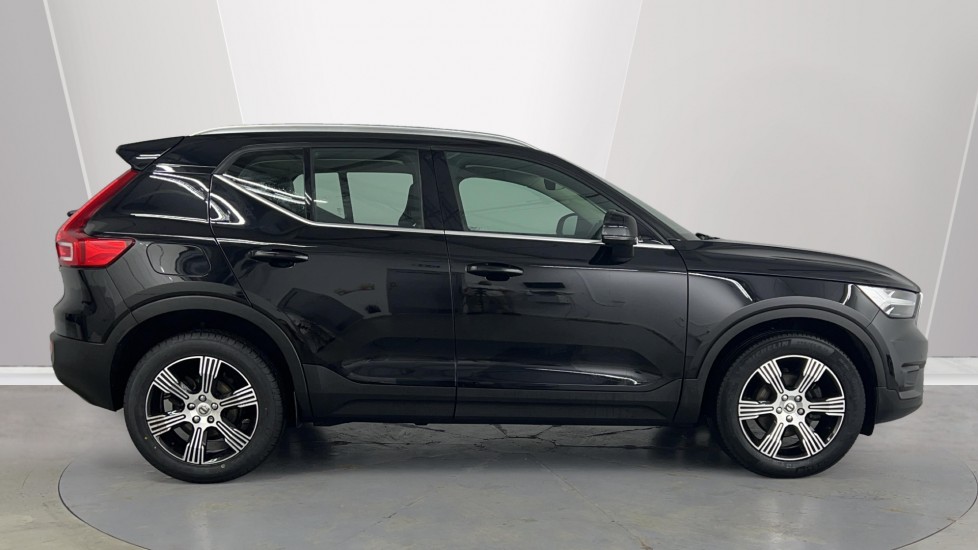 Used Volvo XC40 2021 for sale - 76104356: Photo 3
