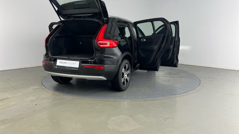 Used Volvo XC40 2021 for sale - 76104356: Photo 31