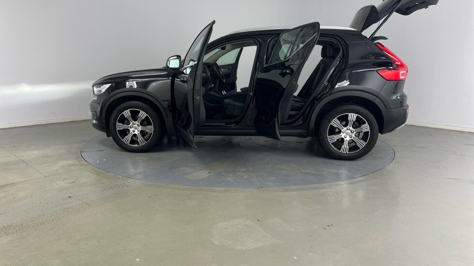 Used Volvo XC40 2021 for sale - 76104356: Photo 39
