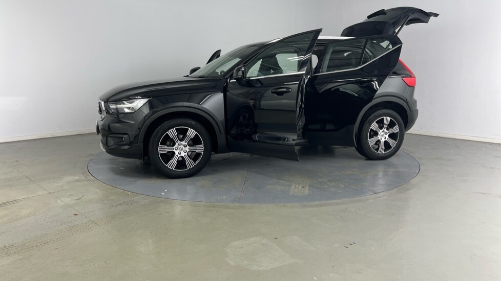 Used Volvo XC40 2021 for sale - 76104356: Photo 41