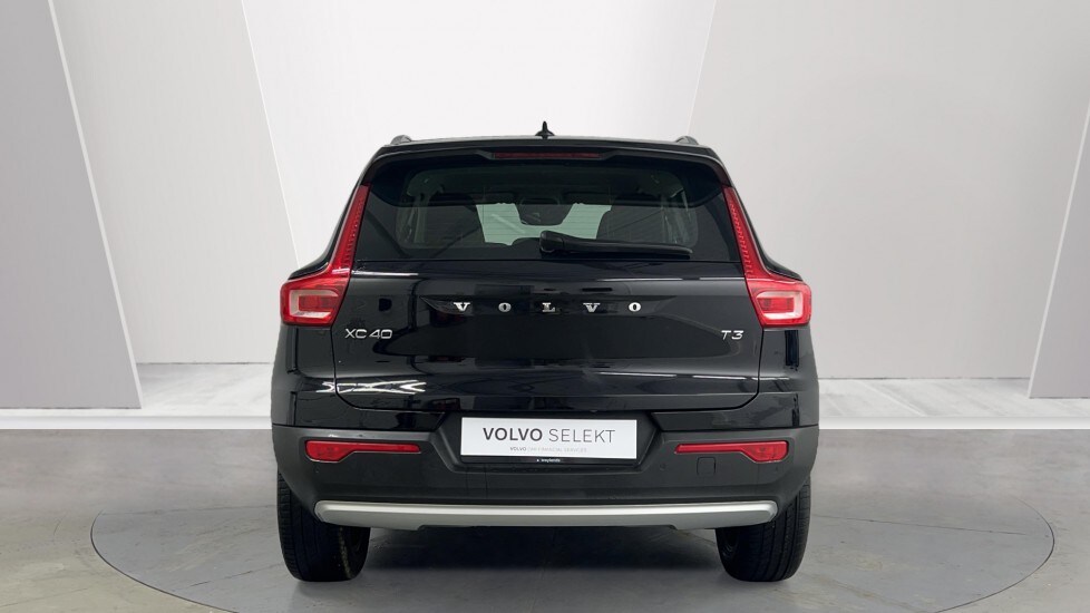 Used Volvo XC40 2021 for sale - 76104356: Photo 7