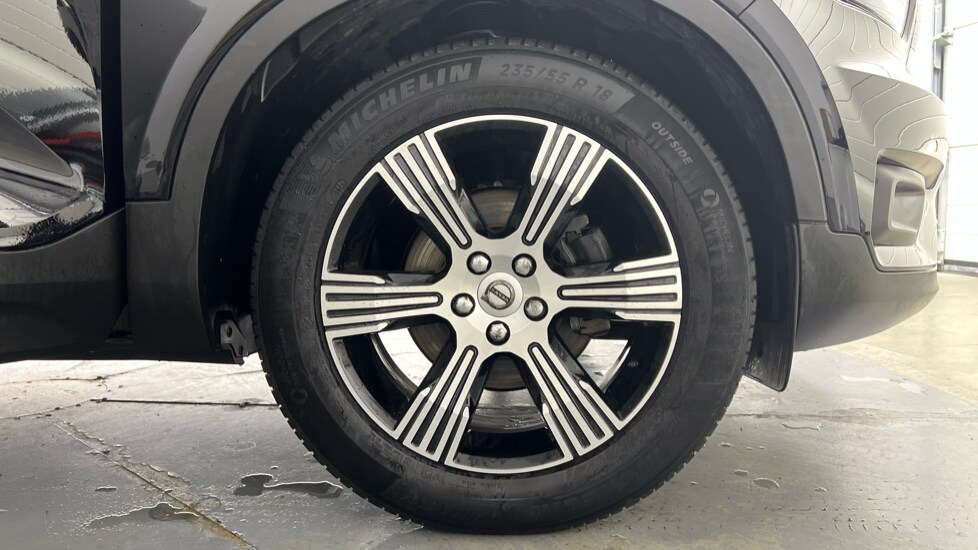 Used Volvo XC40 2021 for sale - 76104356: Photo 9