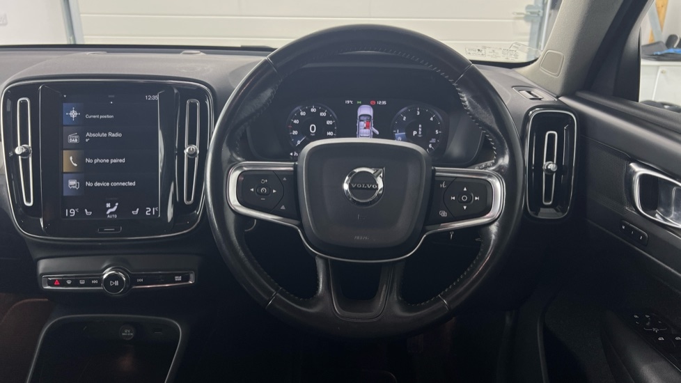 Used Volvo XC40 2019 for sale - 76669882: Photo 10