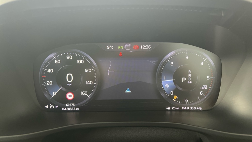 Used Volvo XC40 2019 for sale - 76669882: Photo 11