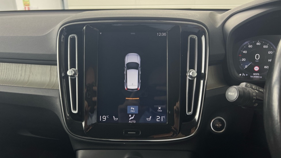 Used Volvo XC40 2019 for sale - 76669882: Photo 15