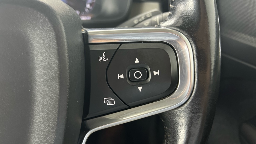 Used Volvo XC40 2019 for sale - 76669882: Photo 18