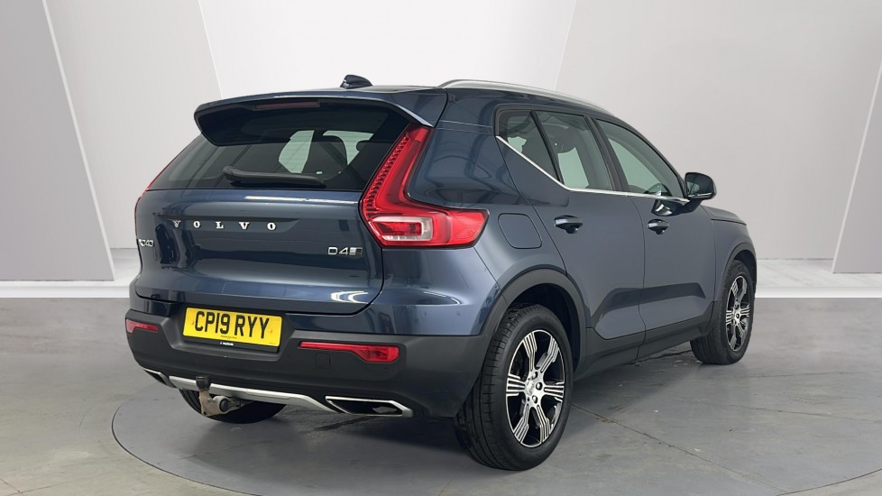Used Volvo XC40 2019 for sale - 76669882: Photo 2