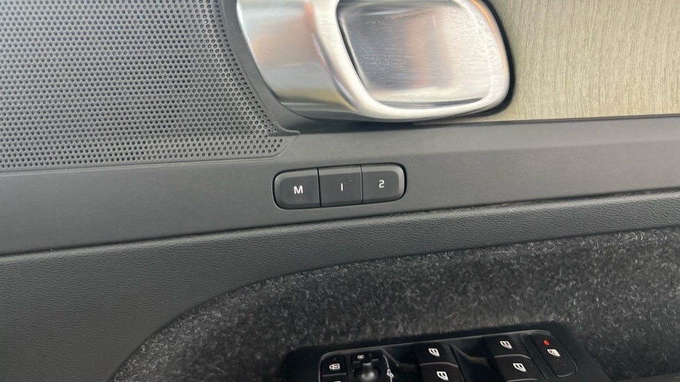 Used Volvo XC40 2019 for sale - 76669882: Photo 25