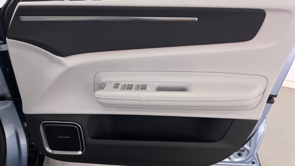 Used Polestar Polestar 4 2025 for sale - 75441268: Photo 33