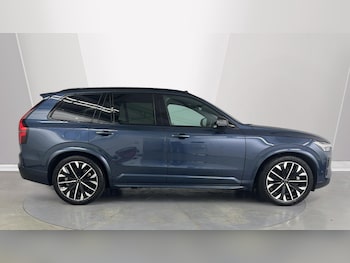 Used Volvo XC90 2025 for sale - 76552356: Photo