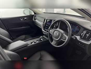 Used Volvo XC60 2021 for sale - 76379567: Photo