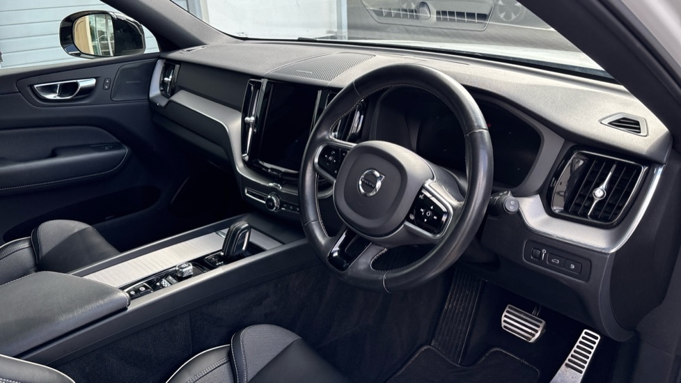 Used Volvo XC60 2020 for sale - 76130477: Photo 4