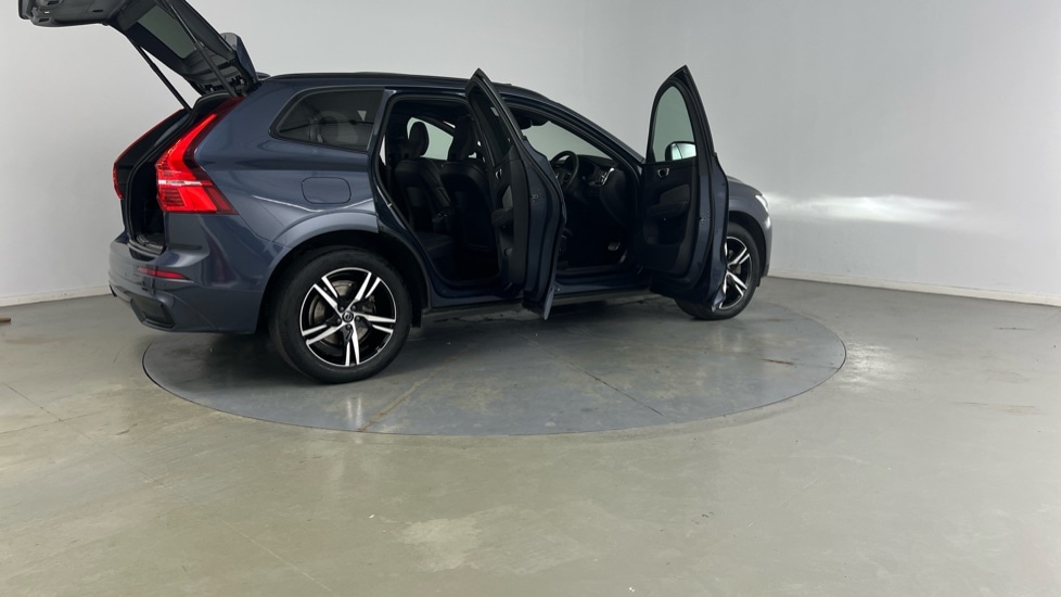 Used Volvo XC60 2022 for sale - 76851241: Photo 29