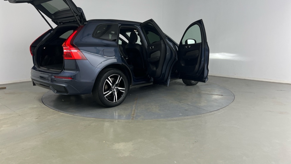 Used Volvo XC60 2022 for sale - 76851241: Photo 30