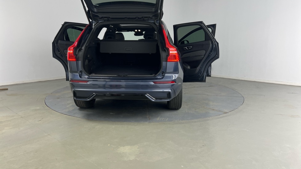 Used Volvo XC60 2022 for sale - 76851241: Photo 33