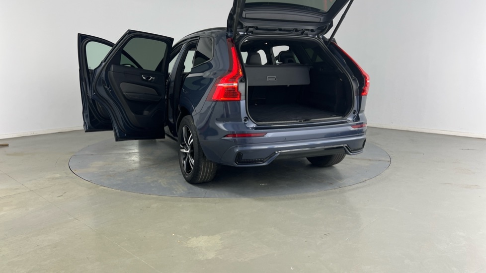 Used Volvo XC60 2022 for sale - 76851241: Photo 35