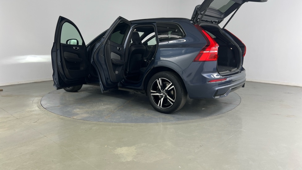 Used Volvo XC60 2022 for sale - 76851241: Photo 37