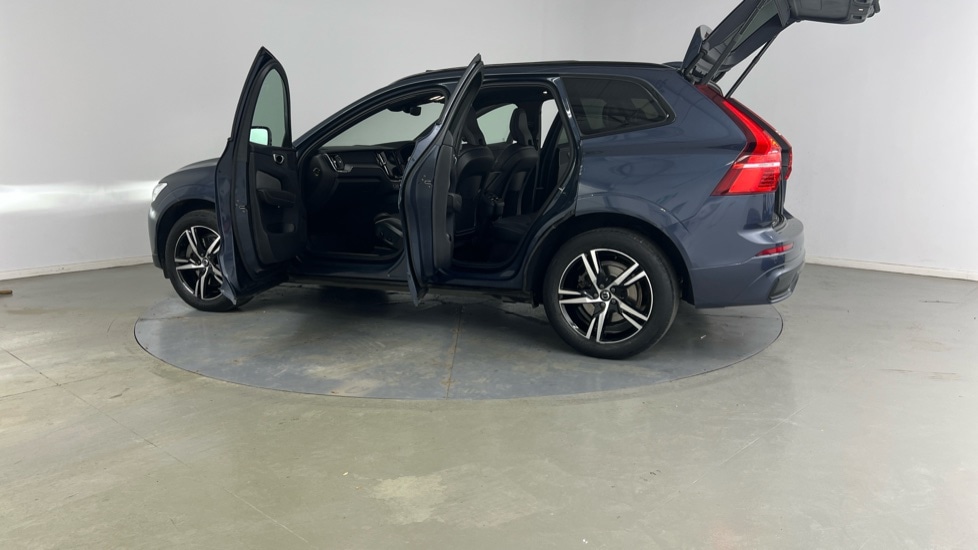 Used Volvo XC60 2022 for sale - 76851241: Photo 38