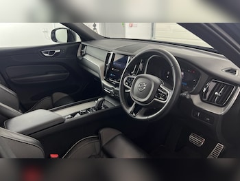 Used Volvo XC60 2022 for sale - 76851241: Photo