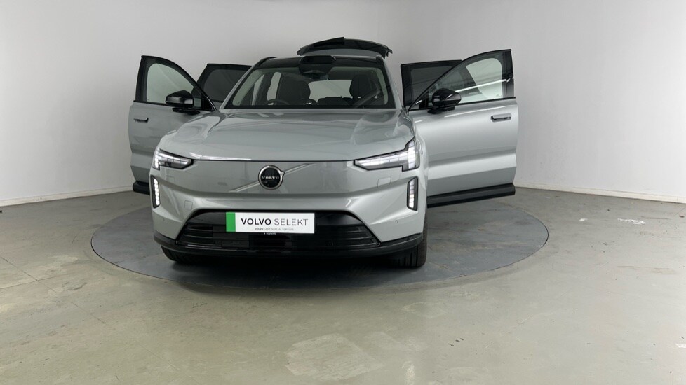 Used Volvo EX90 2025 for sale - 76233981: Photo 29