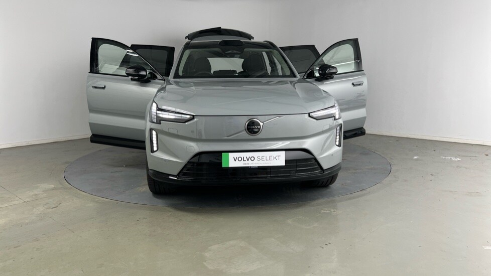 Used Volvo EX90 2025 for sale - 76233981: Photo 30