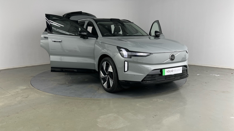 Used Volvo EX90 2025 for sale - 76233981: Photo 32