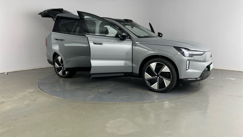 Used Volvo EX90 2025 for sale - 76233981: Photo 34