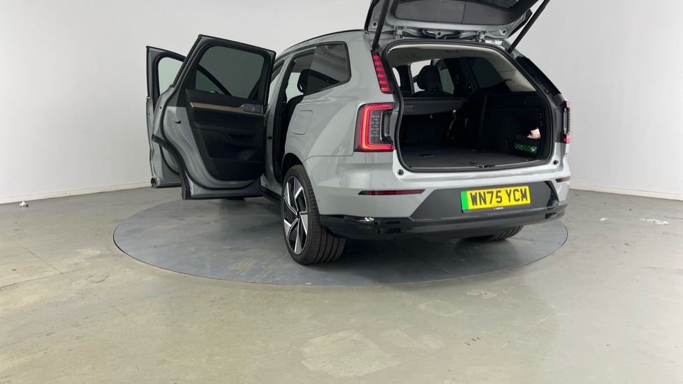Used Volvo EX90 2025 for sale - 76233981: Photo 45