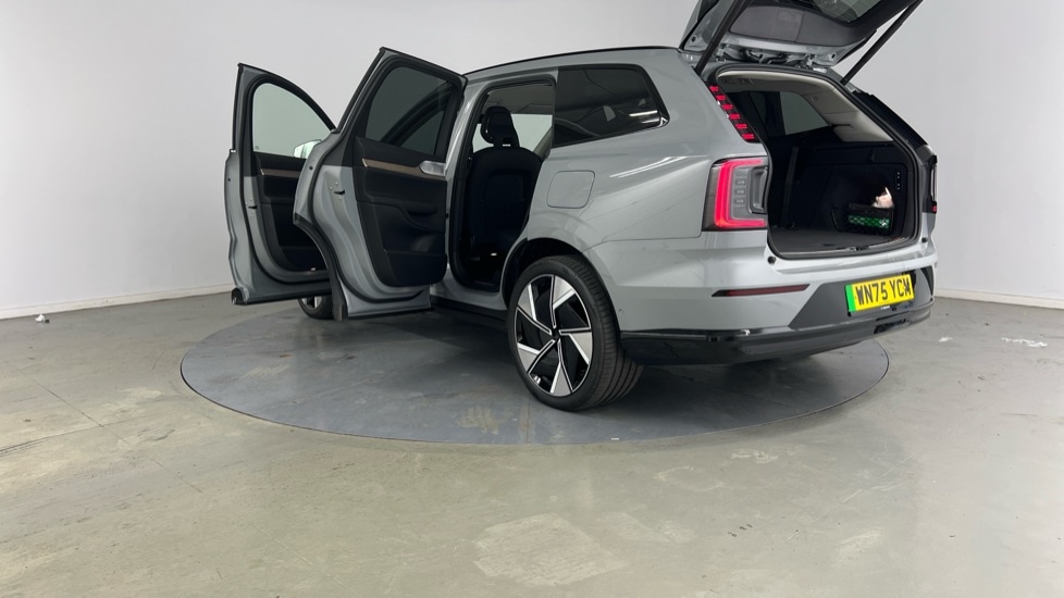 Used Volvo EX90 2025 for sale - 76233981: Photo 46