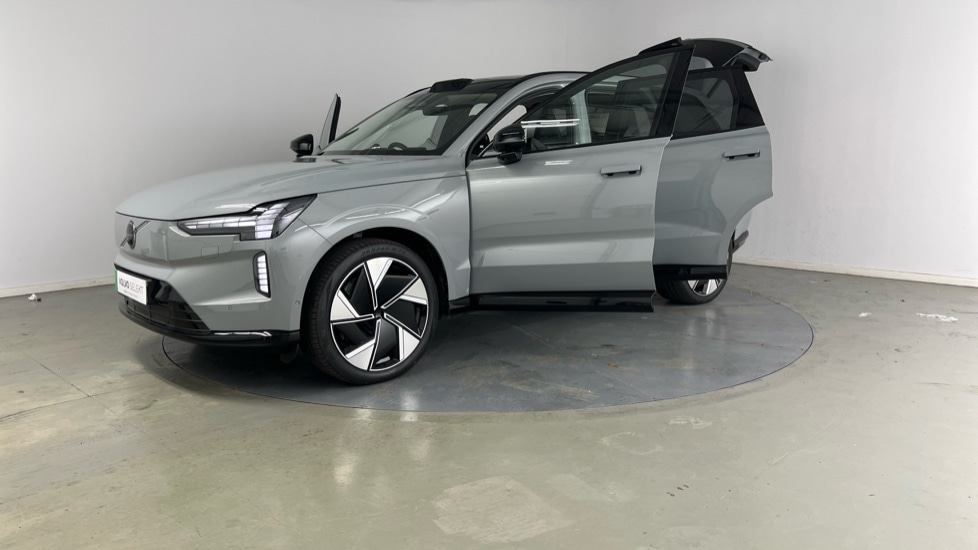 Used Volvo EX90 2025 for sale - 76233981: Photo 53