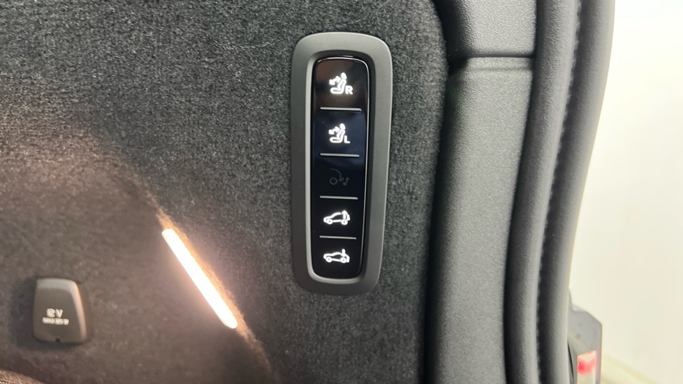 Used Volvo EX90 2025 for sale - 76233981: Photo 61